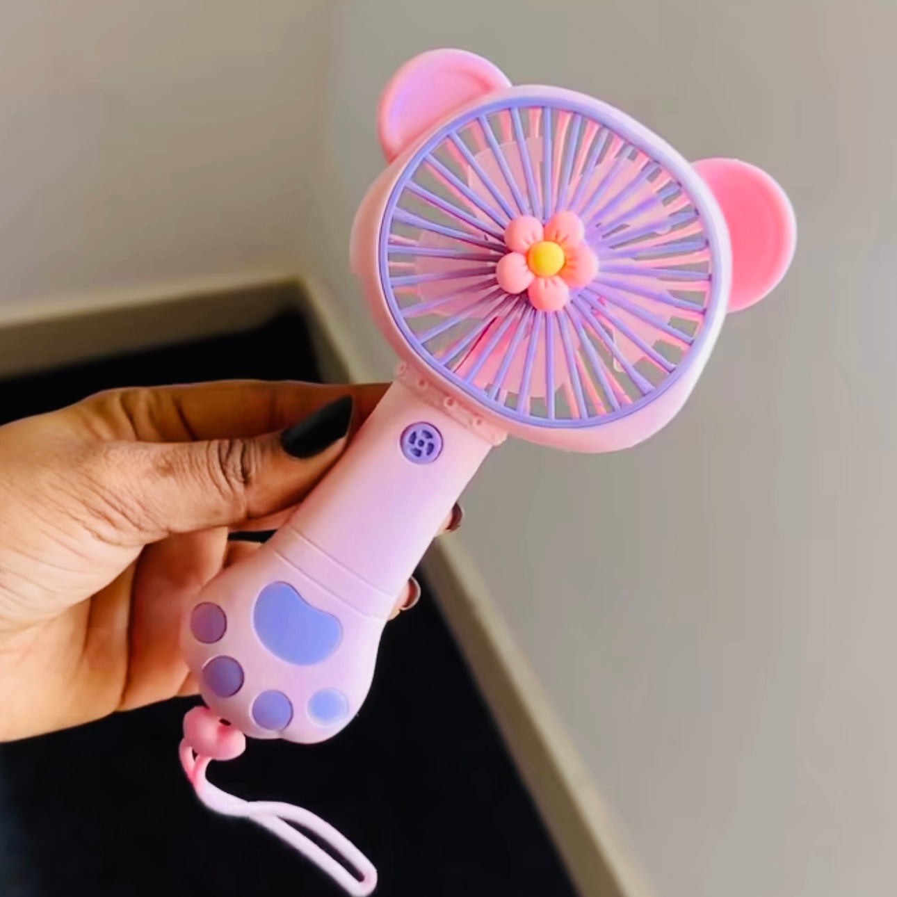 Mini Kitty Floral Fan