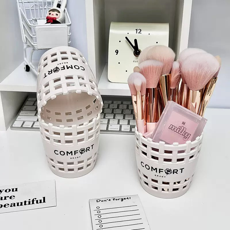 Kawaii Pen Holder