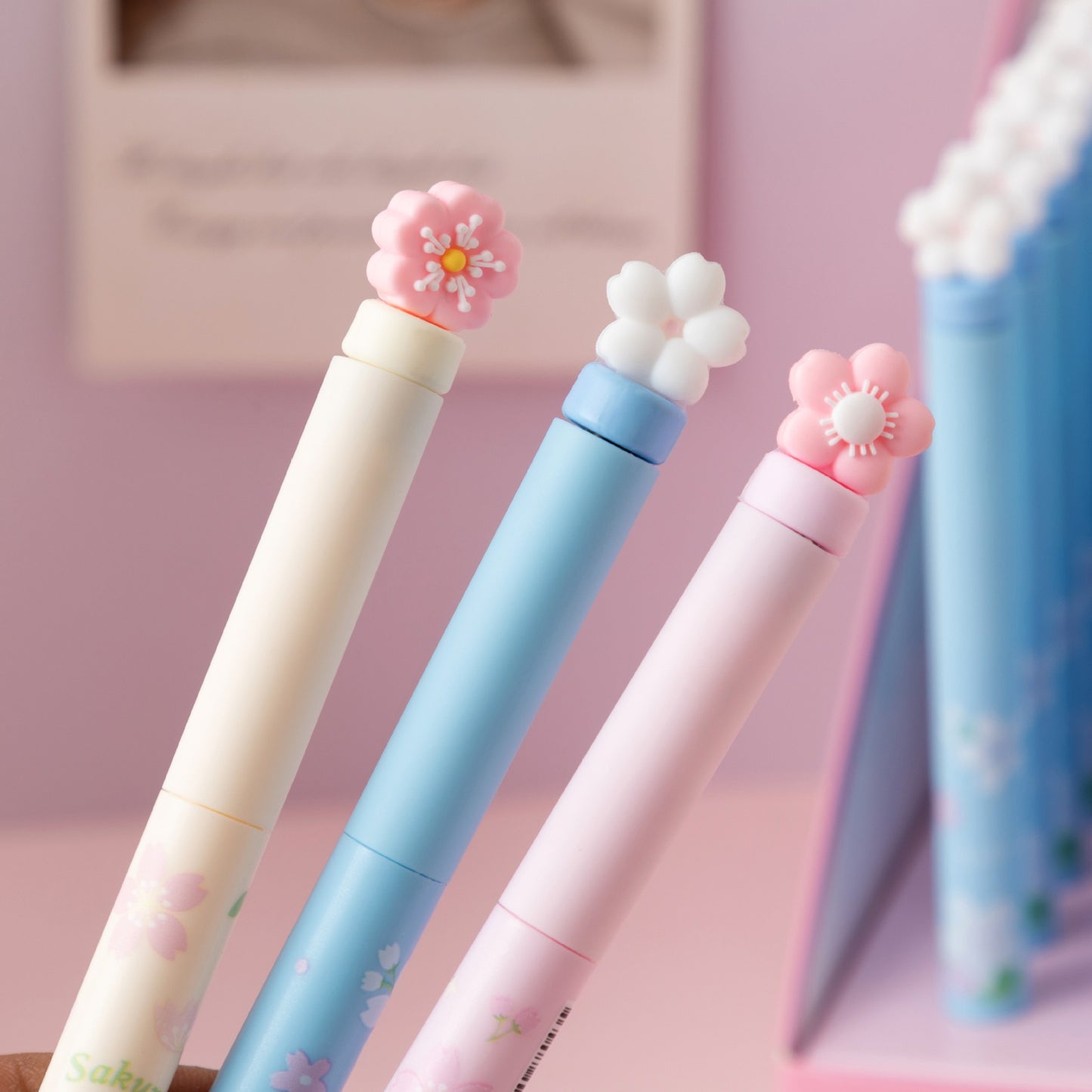 Sakura Magnetic Pen