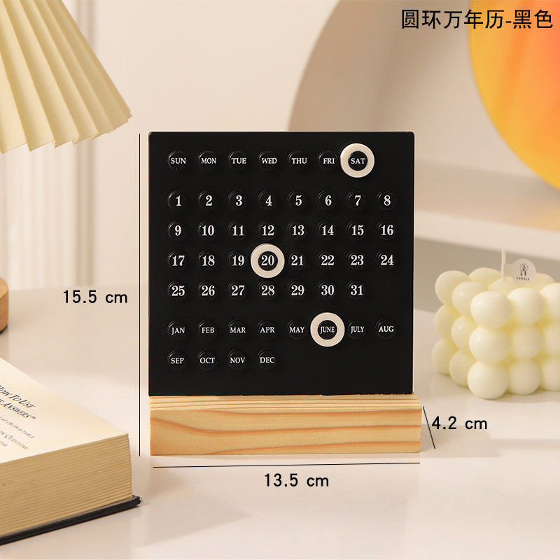 Pinteresty Desk Calendar