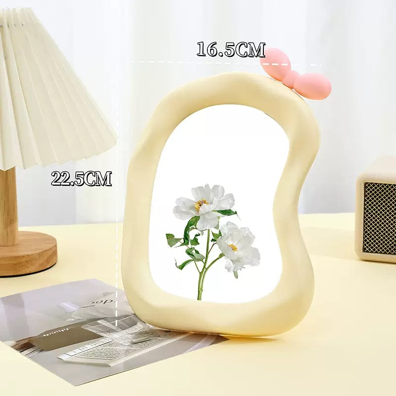 Kawaii Coquette Mirror