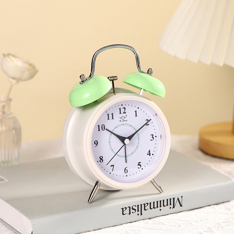 Pinteresty Alarm Clock