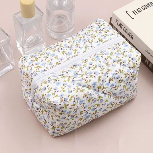 Pinteresty Makeup Pouch