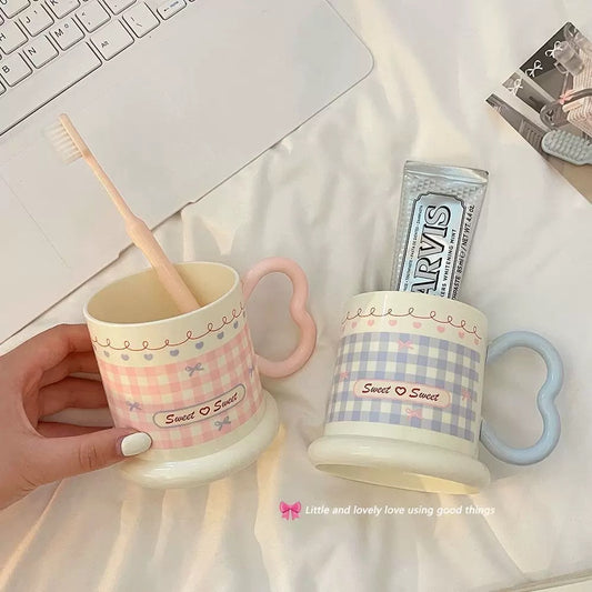 Gingham Mini Cup