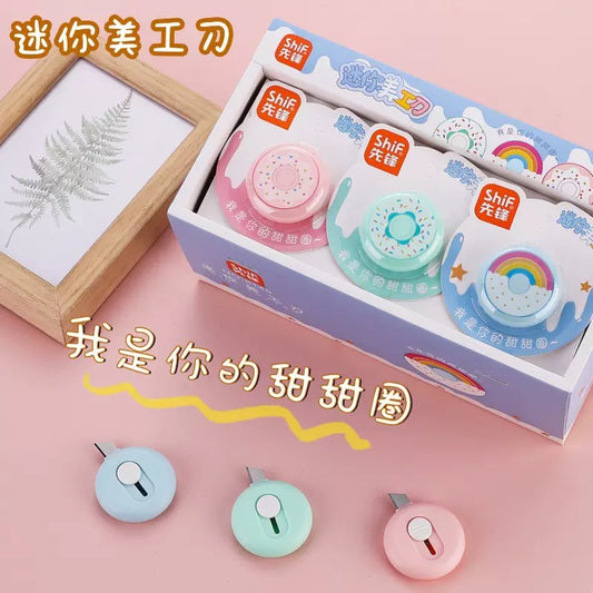 Donut Mini Pen Cutter