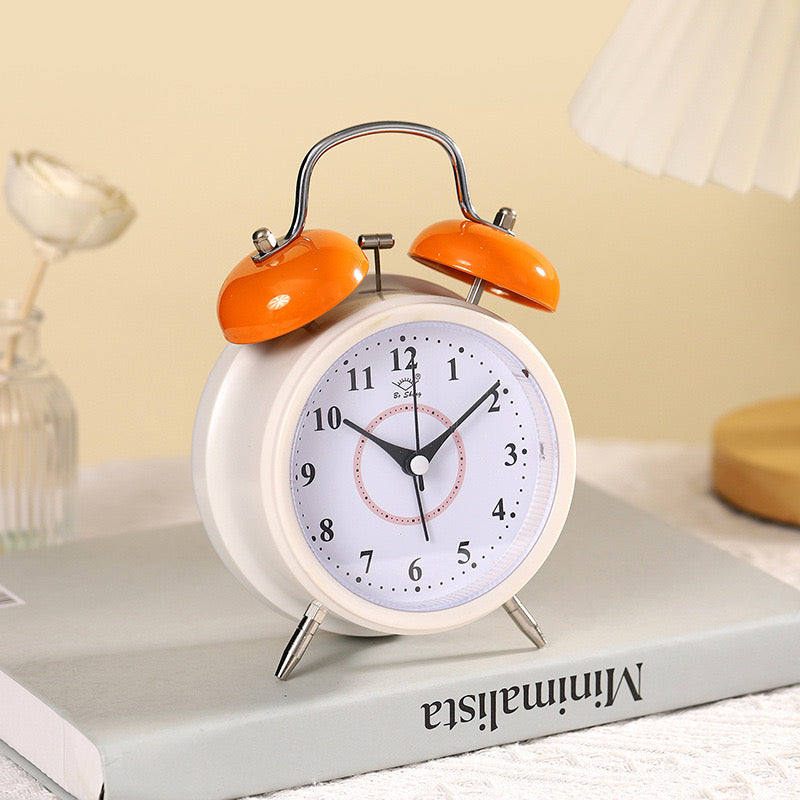 Pinteresty Alarm Clock
