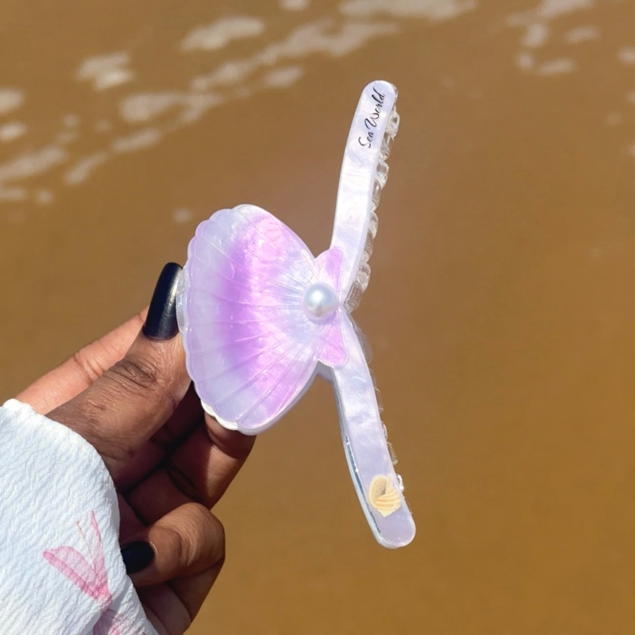 Shell Hair Clips