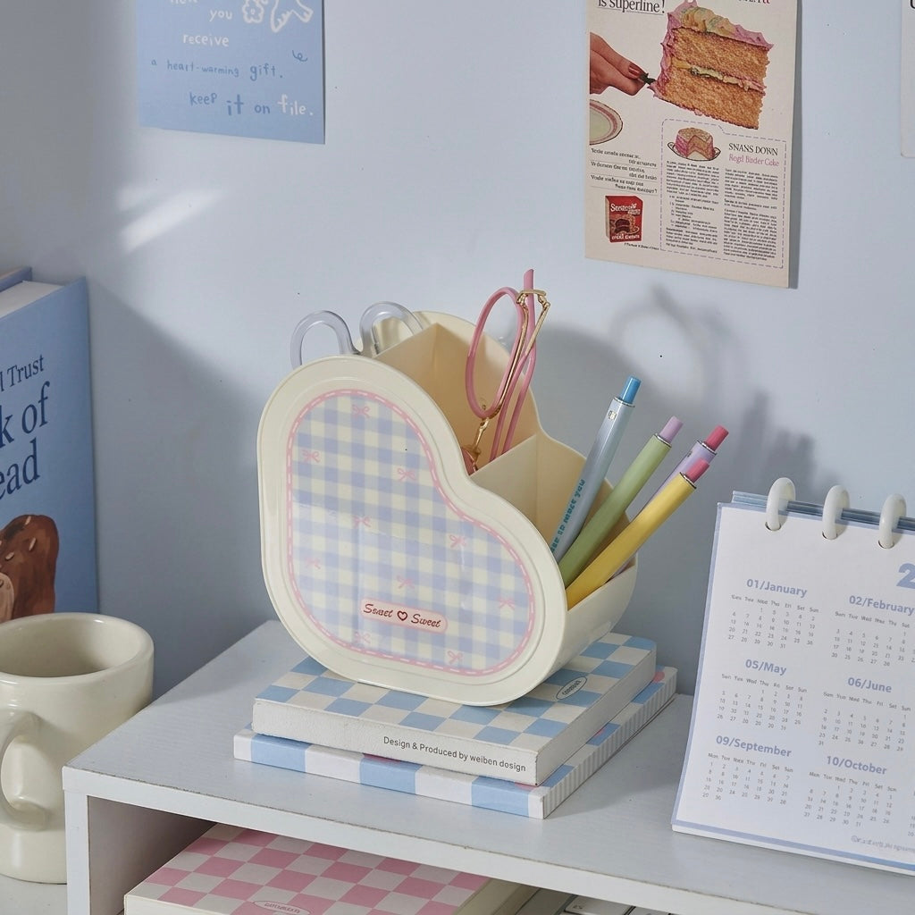 Pinteresty gingham desk organizer