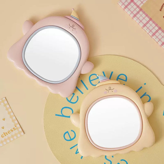 Kawaii Mirror