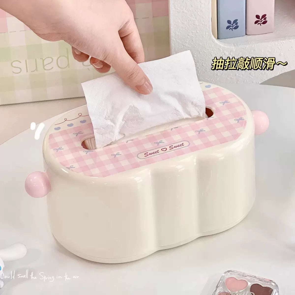 Gingham Tissue Holder
