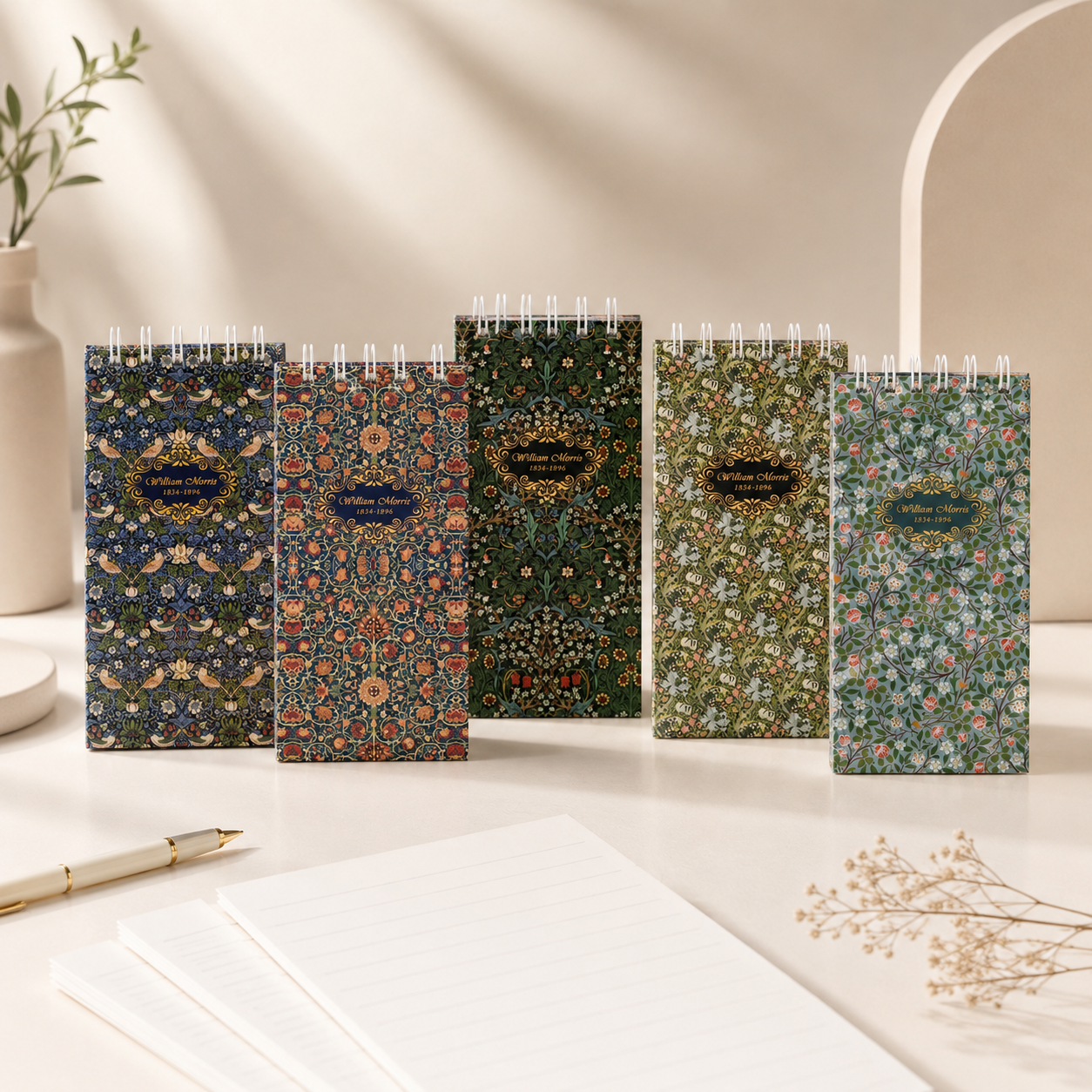 Elegant Vintage Spiral Memopad
