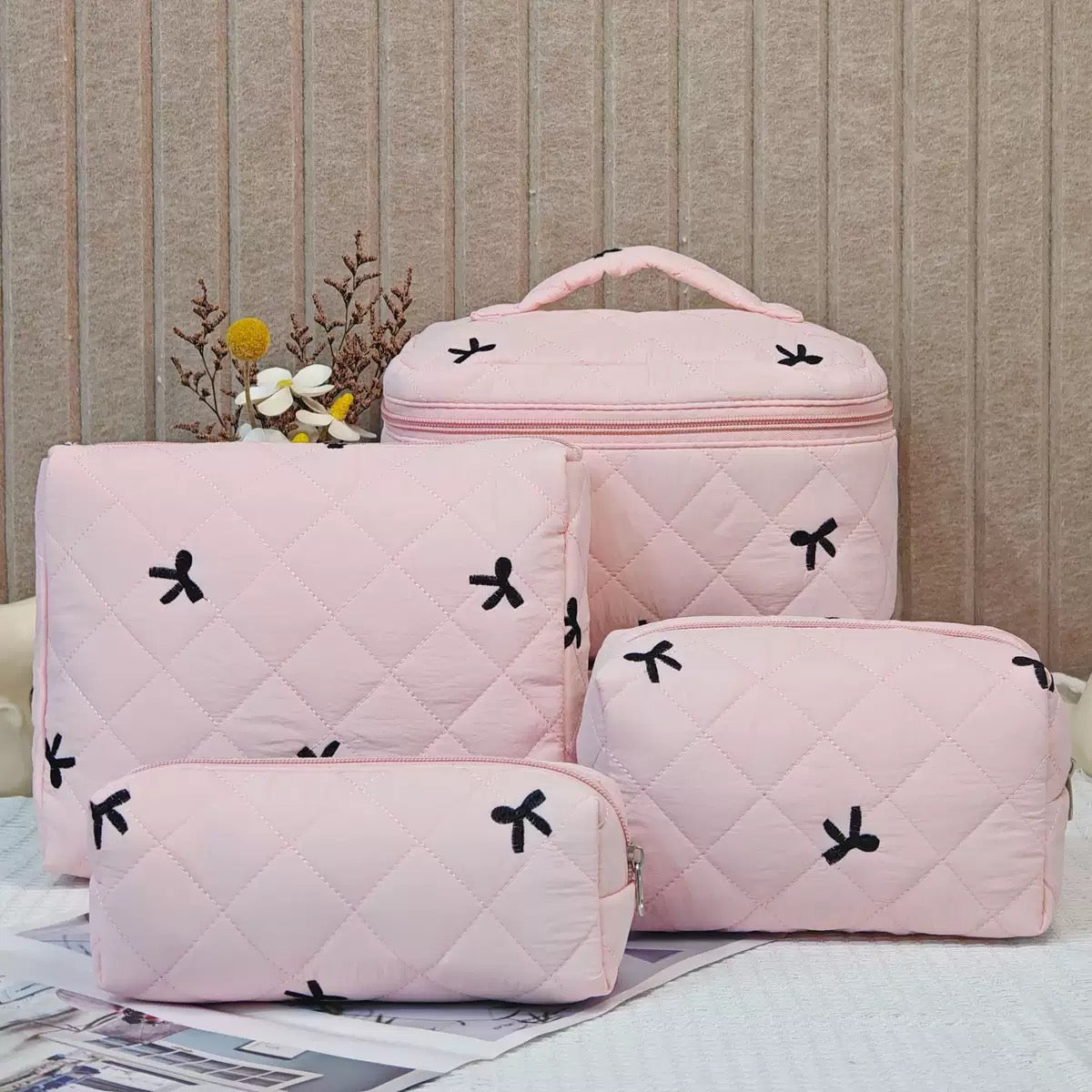 Pinteresty Bow Makeup Organizer