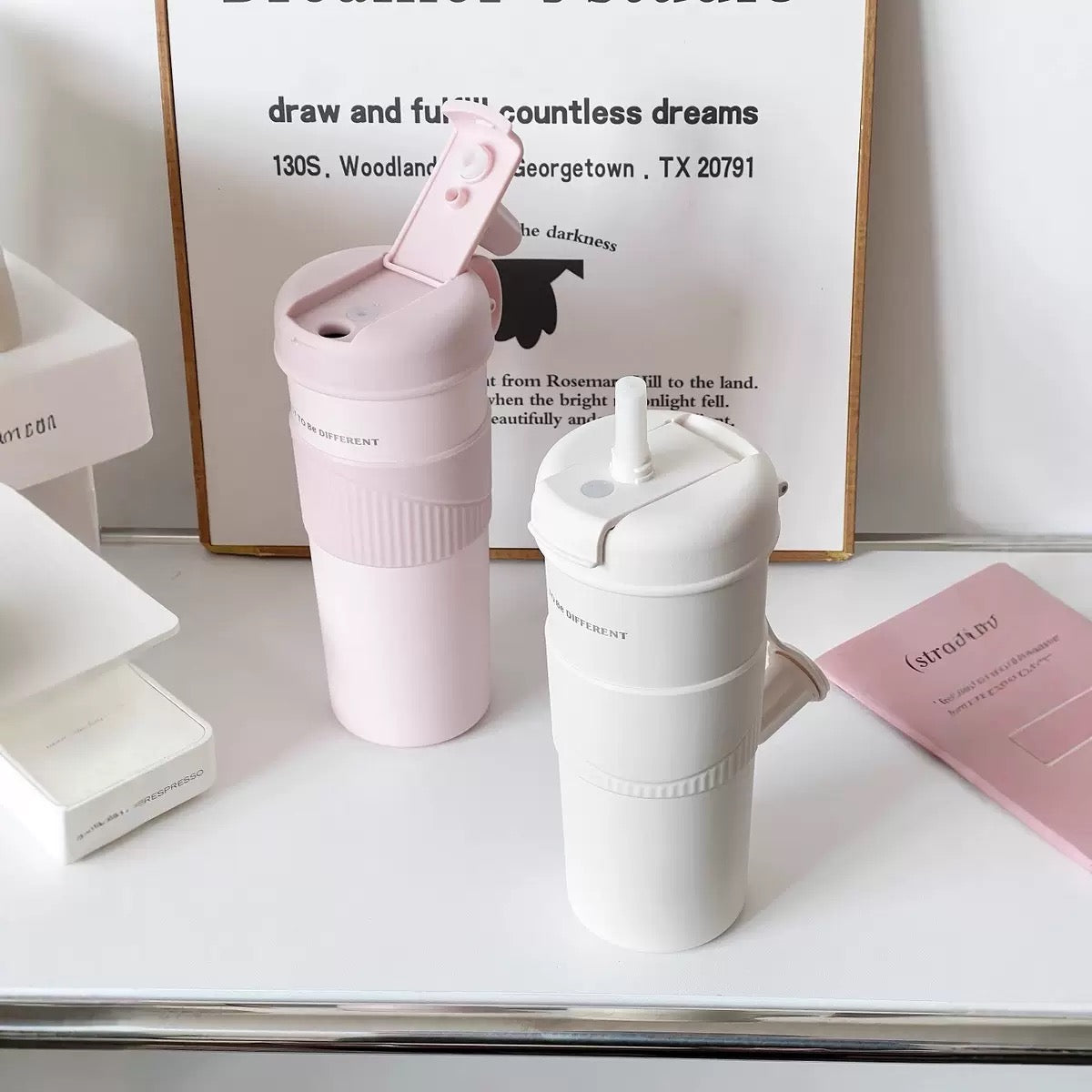 Minimalist Dual-Drink Tumbler