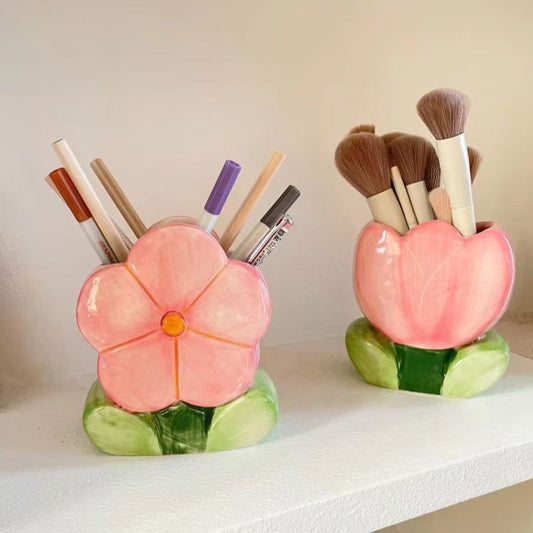 Tulip Pen Holder