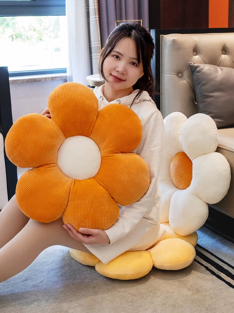 Daisy Pillow