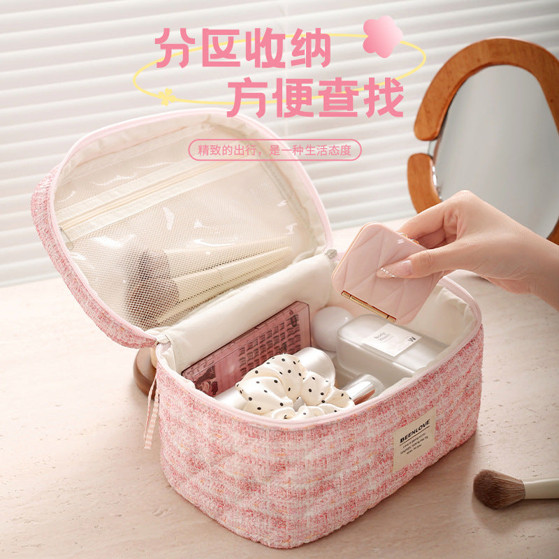 Pinteresty Makeup Bag