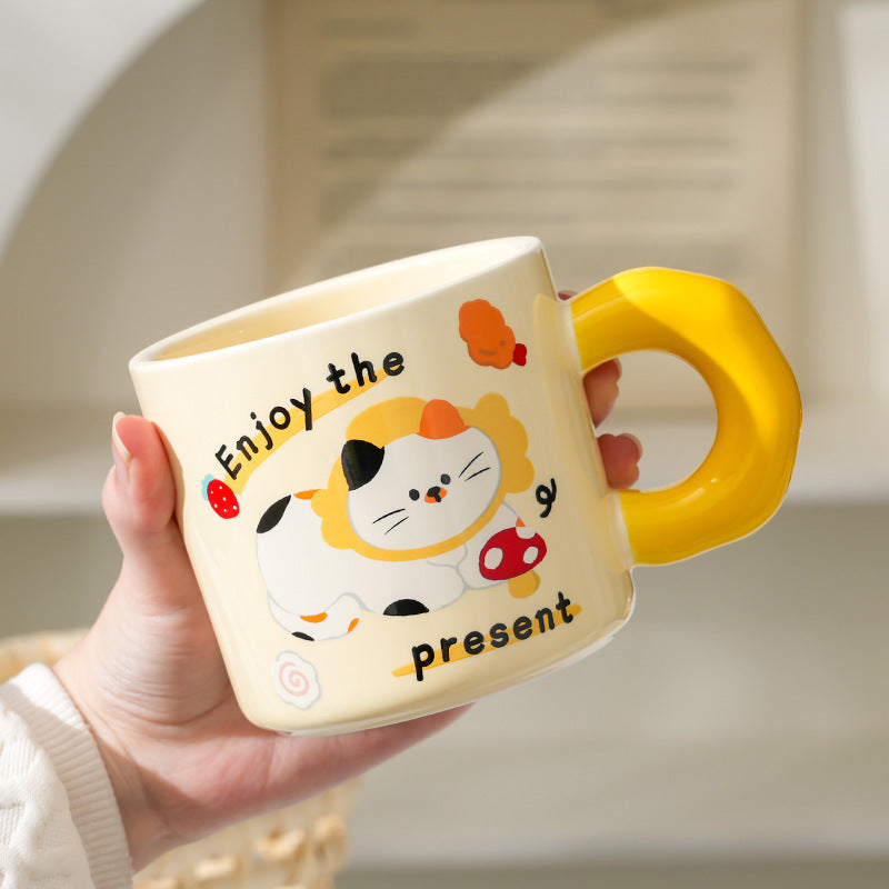 Cute Kitten Mug With Lid & Spoon
