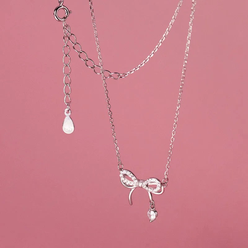 Bow Necklace