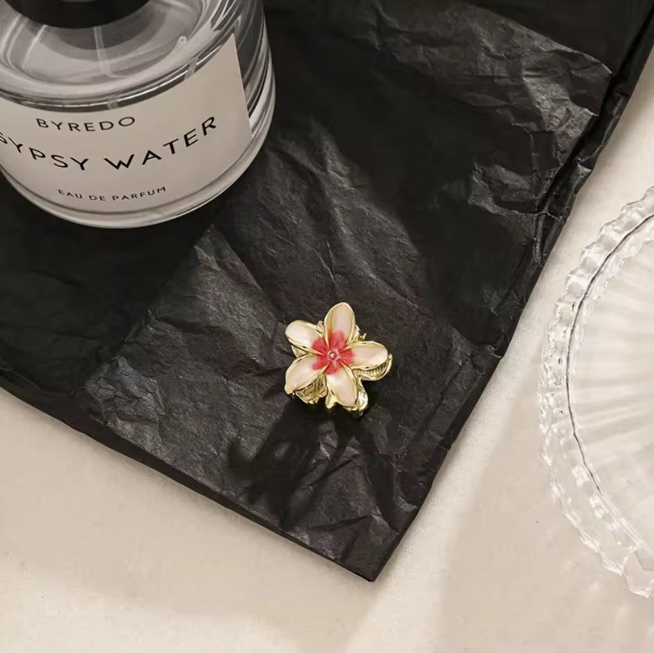 Metal Floral Claw Clip