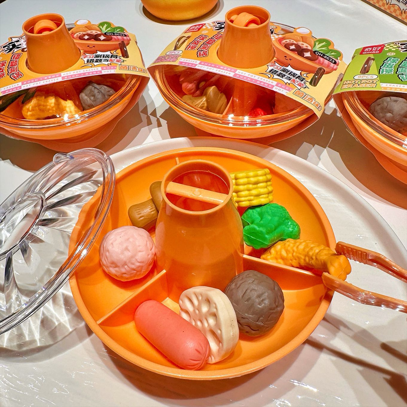 Hot Pot Eraser Set