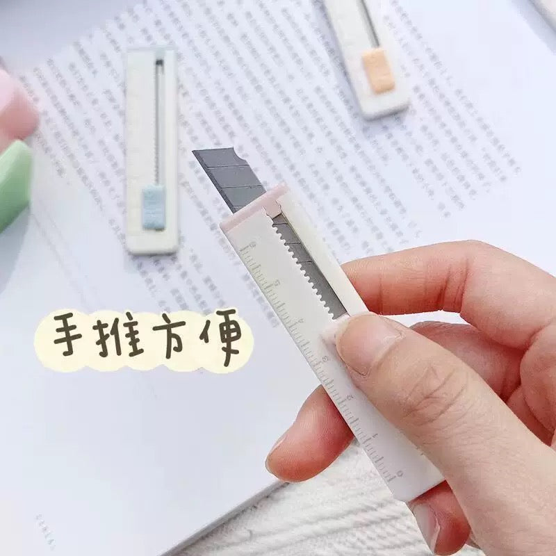 Scale Pen Cutter