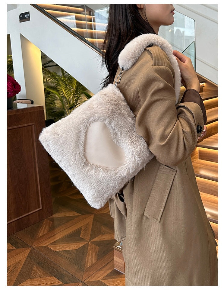 Heart Theme Shoulder Bag