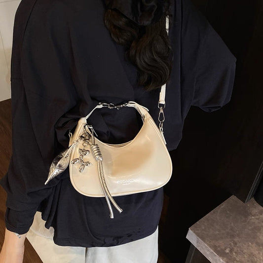 Star Solid Box Shoulder Bag
