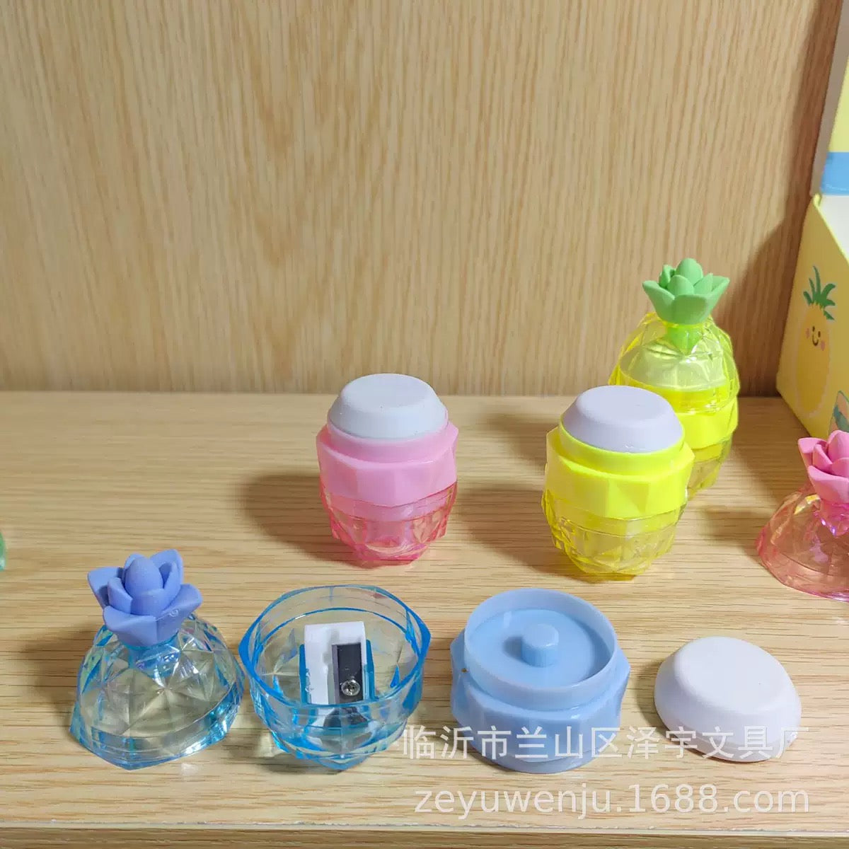 Pineapple Eraser w Sharpener