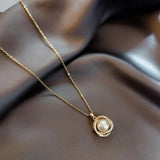 Pearl Blooming Necklace