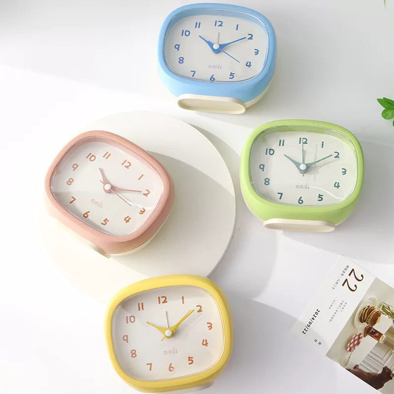 Pinteresty Alarm Clock