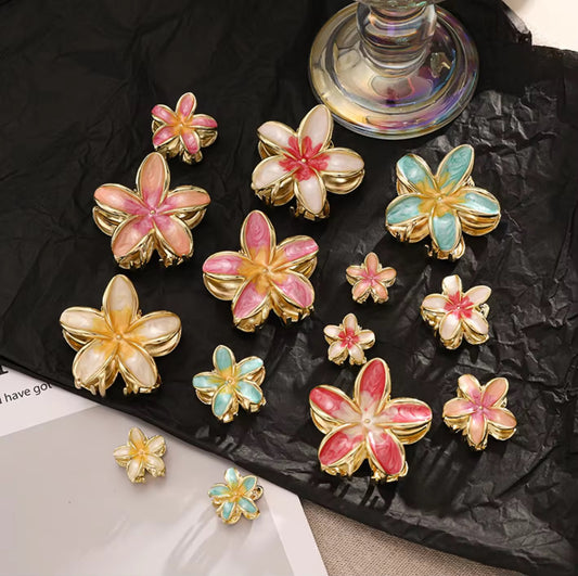Metal Floral Claw Clip