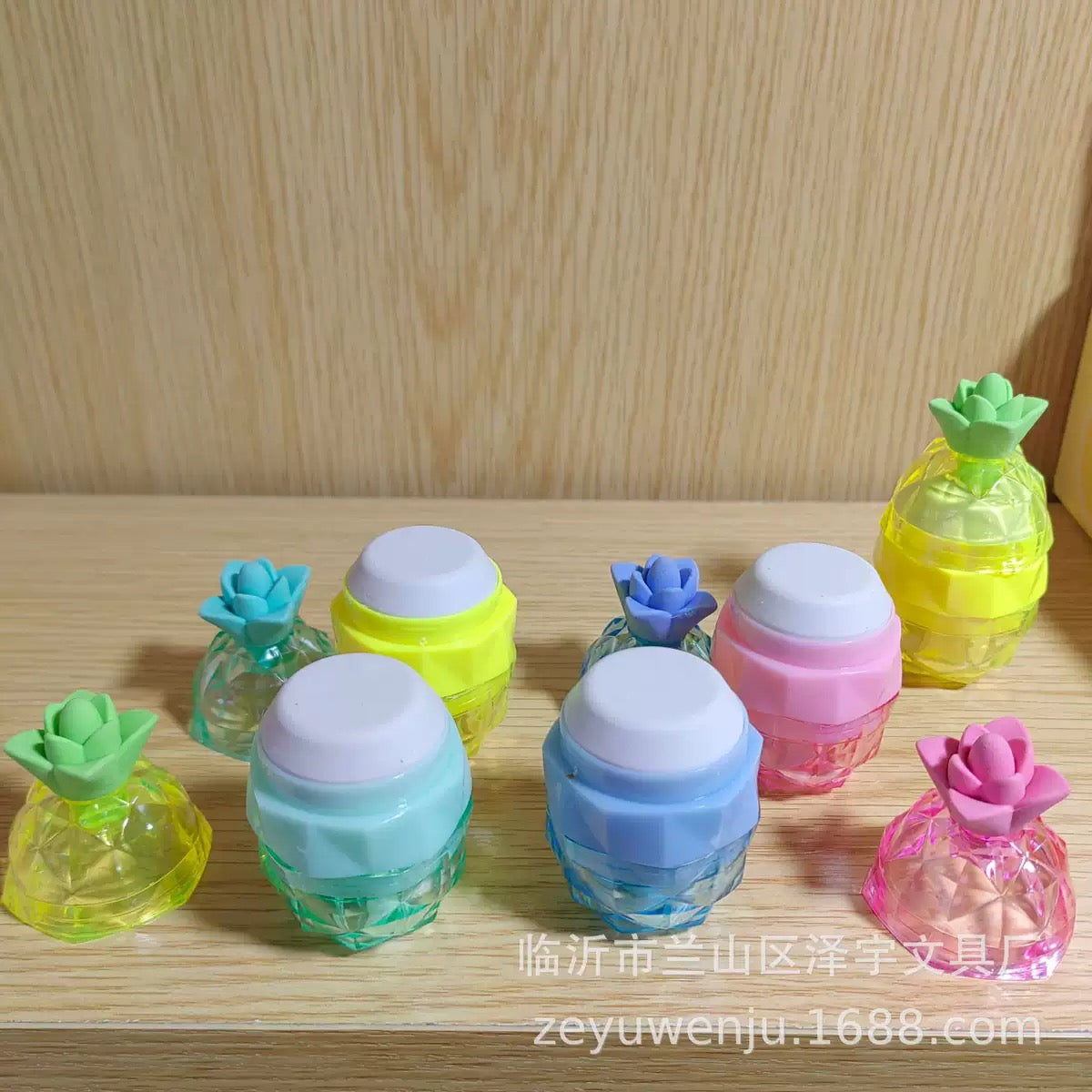 Pineapple Eraser w Sharpener