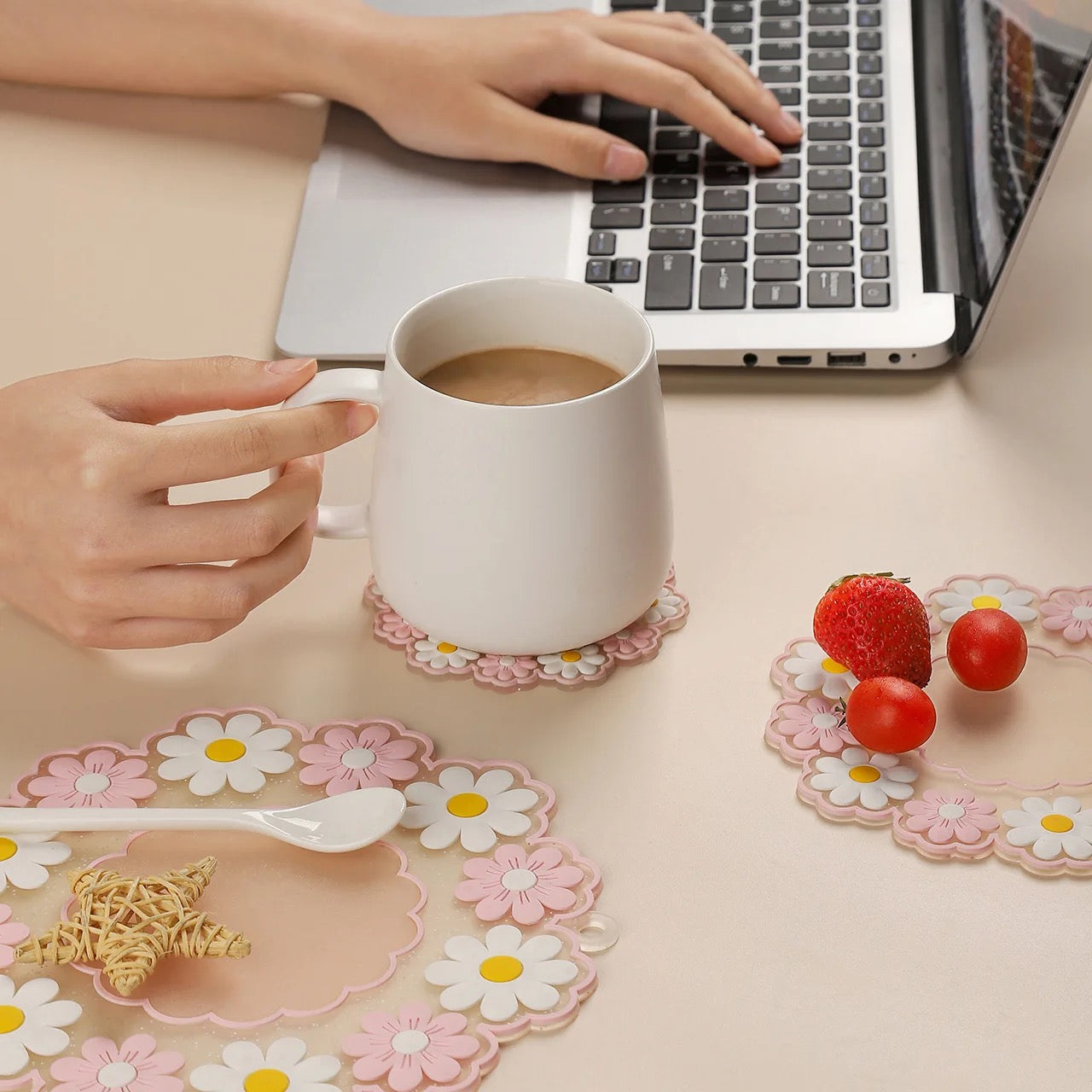 Daisy Coaster