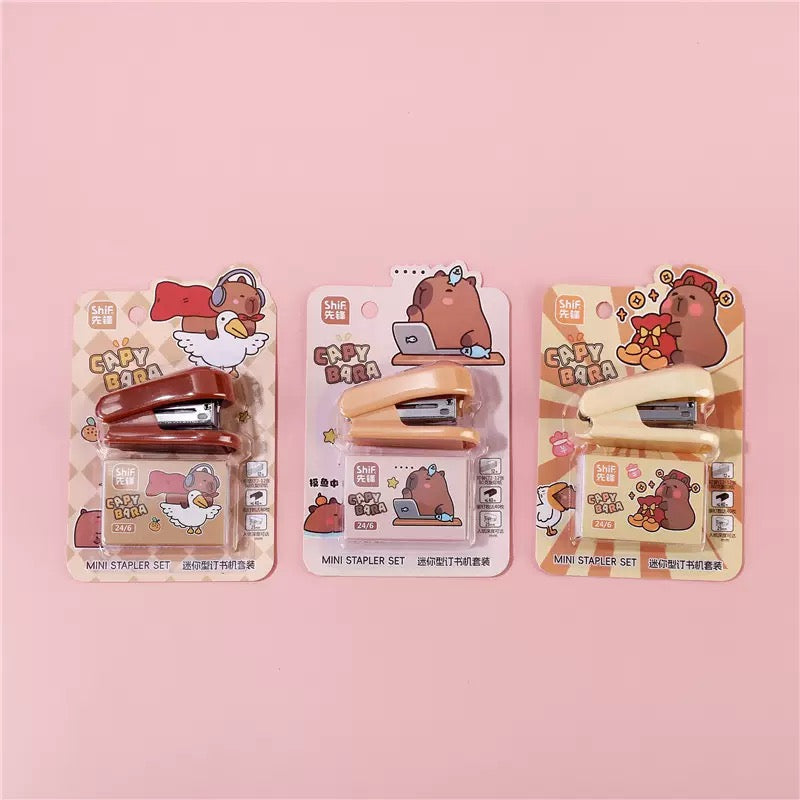 Capybara Stapler Set