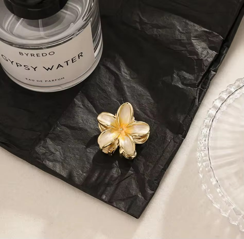 Metal Floral Claw Clip