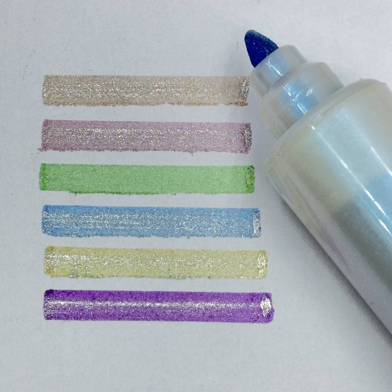 Heart Pop Glitter Highlighter