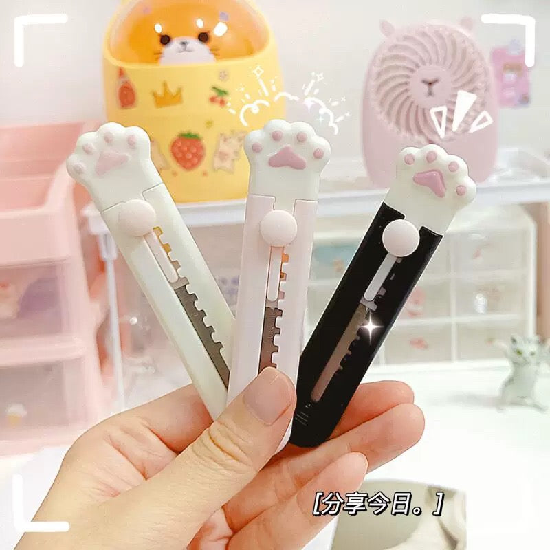 Paw Pen Cutter