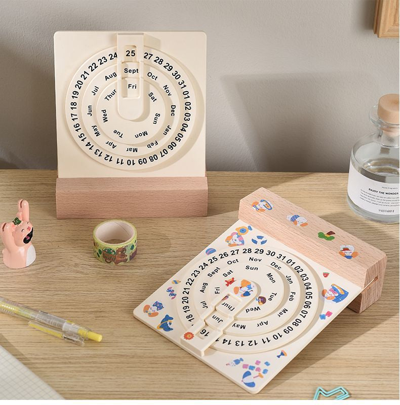 Pinteresty Perpetual Desk Calendar