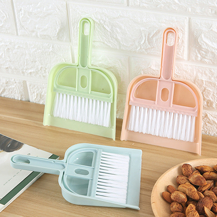 Mini Hand Broom with dustpan