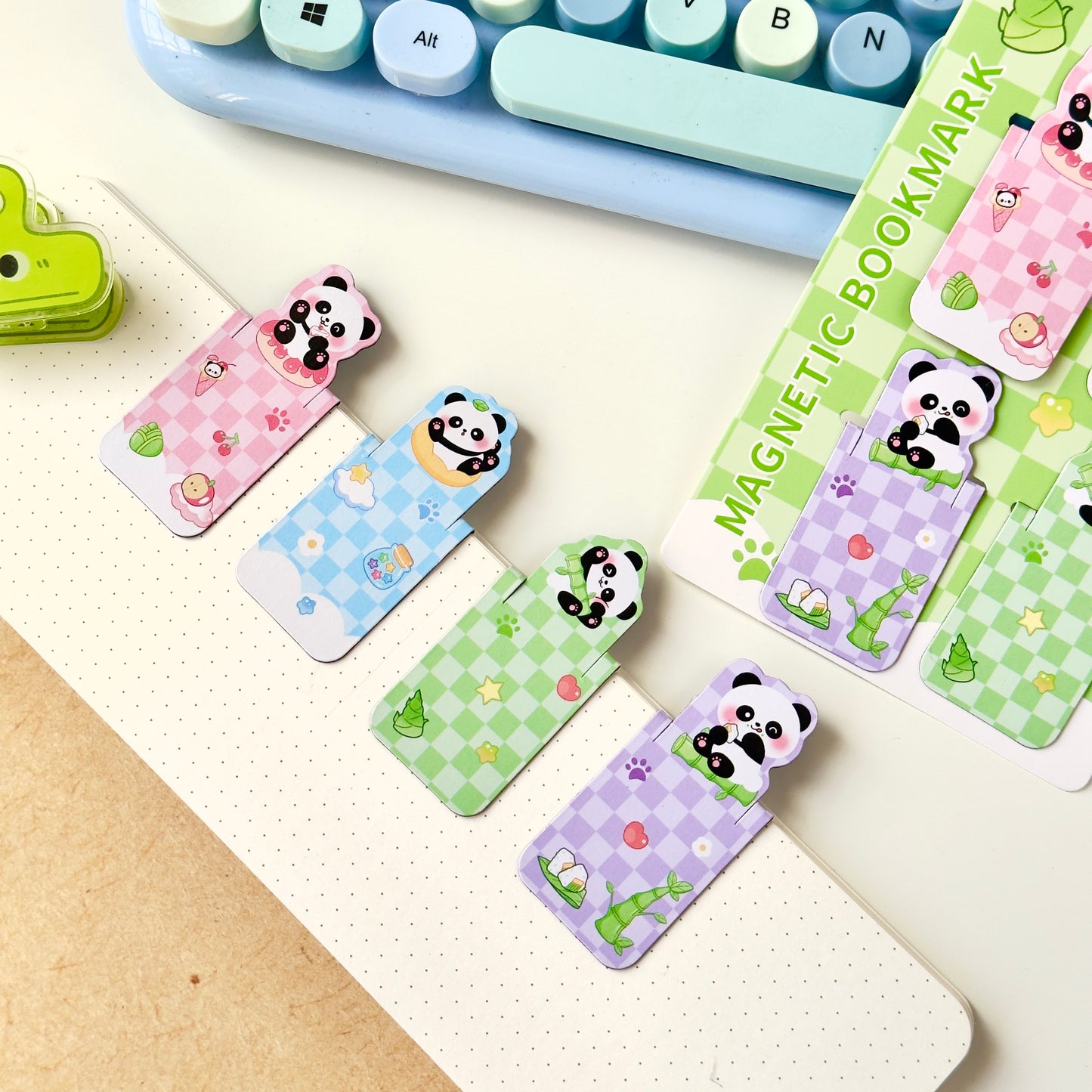 Panda Bookmark