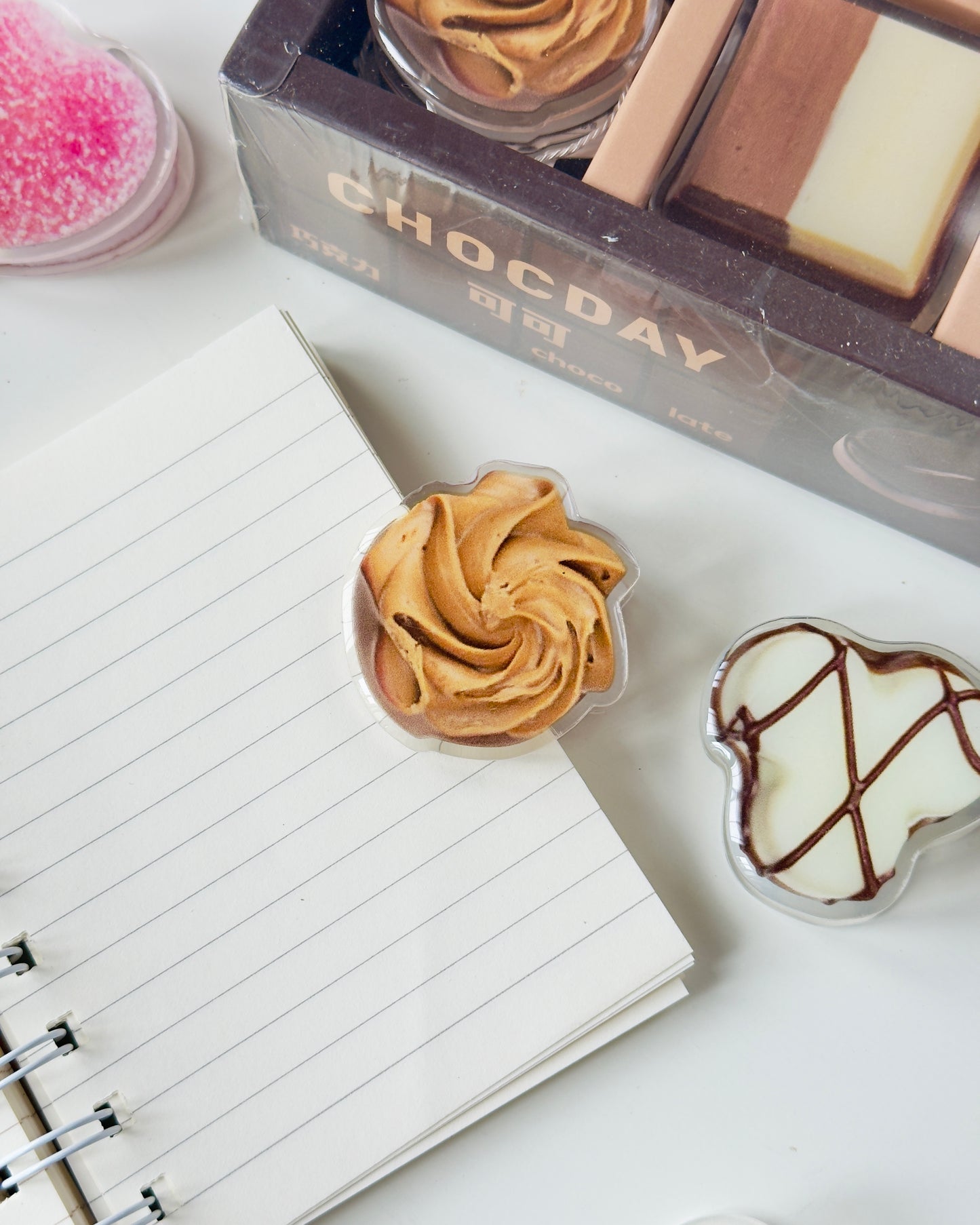Chocolate Paper Clips
