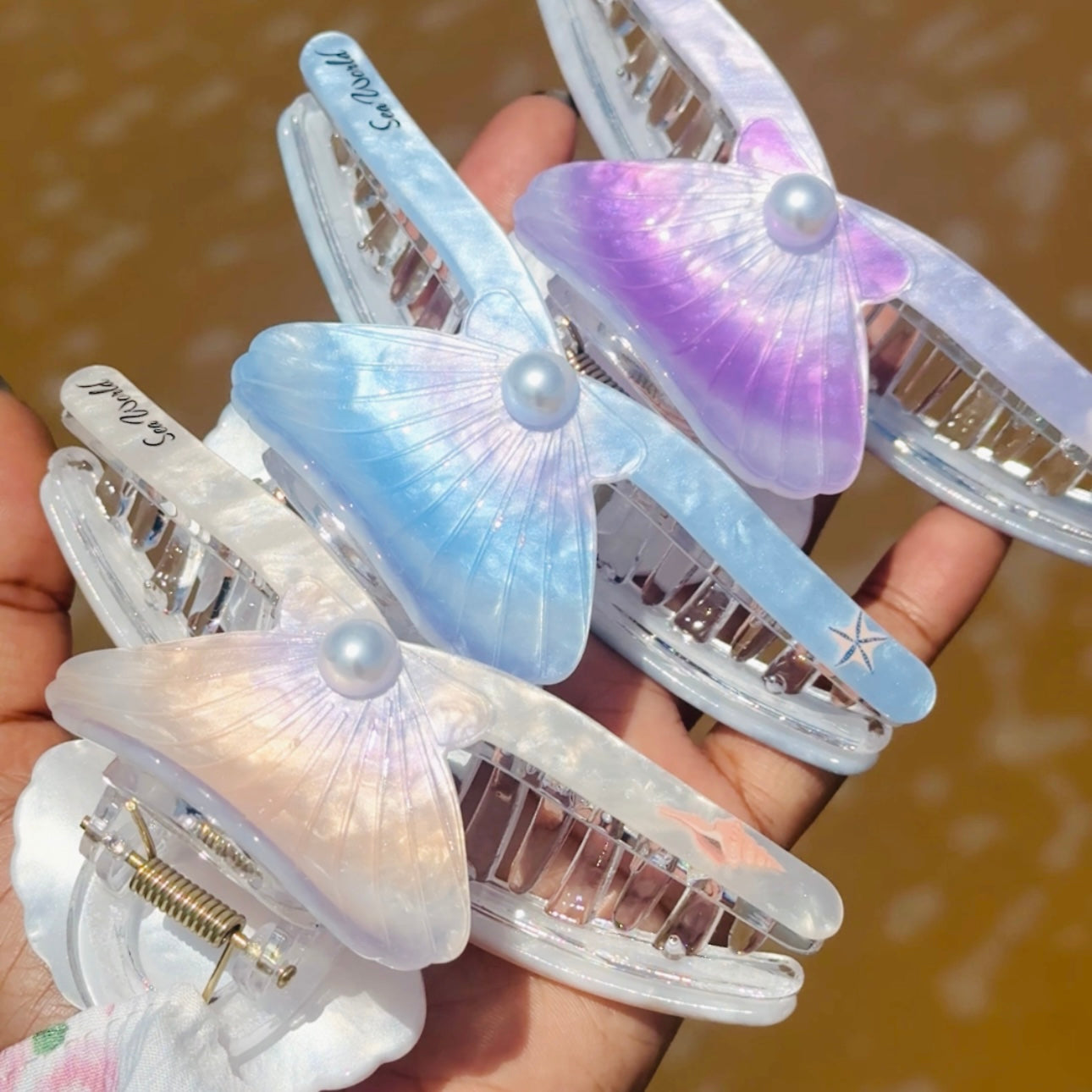 Shell Hair Clips