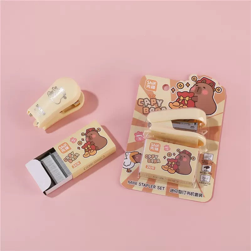 Capybara Stapler Set