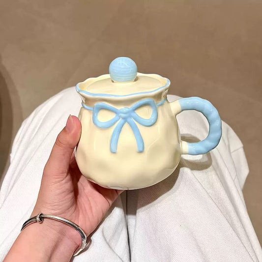 Pinteresty Bow Mug w Lid