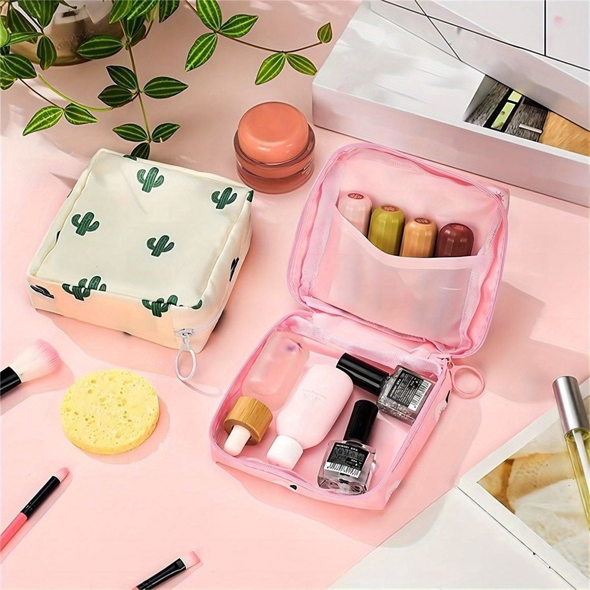 Mini Makeup Organizer