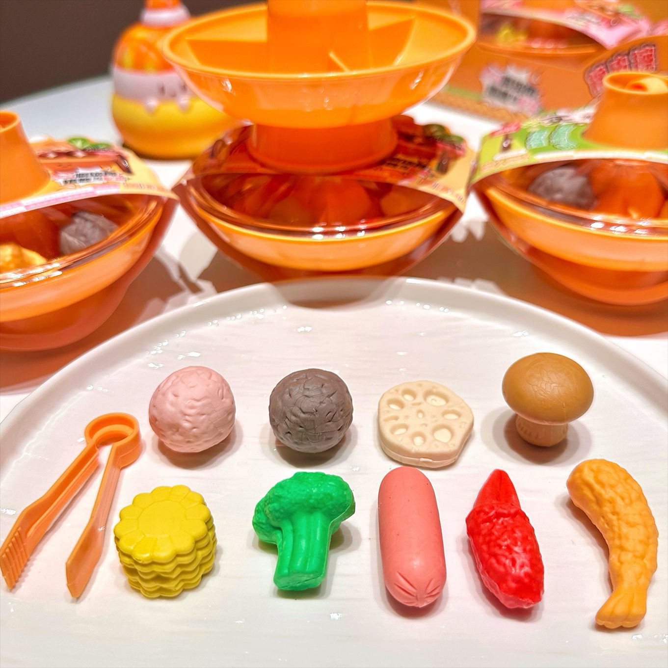 Hot Pot Eraser Set