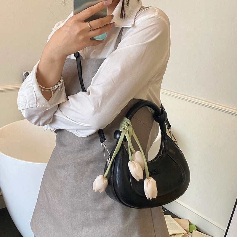 Tulip Solid Box Shoulder Bag