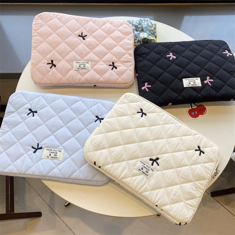 Pinteresty Coquette Pouch
