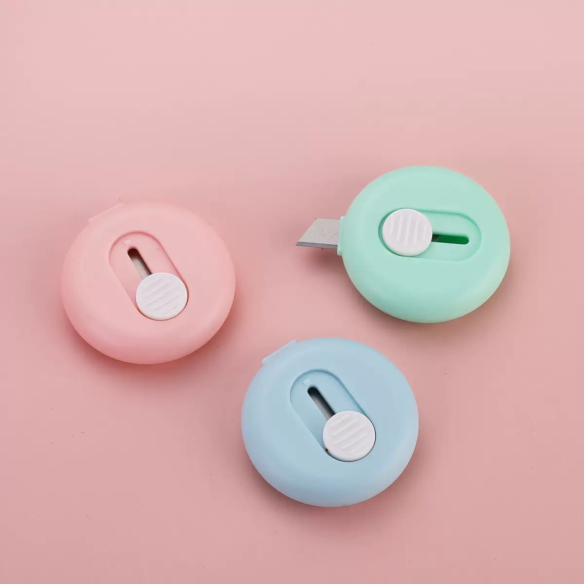 Donut Mini Pen Cutter
