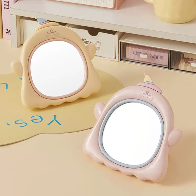 Kawaii Mirror